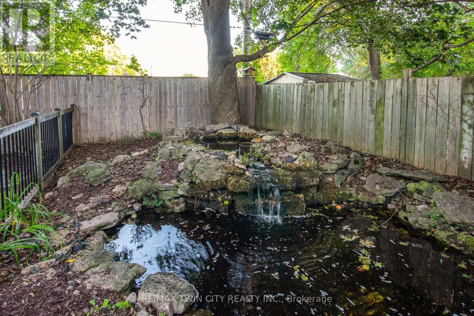 839 Queens Boulevard, Kitchener, Ontario  N2M 1A6 - Photo 5 - X12550326