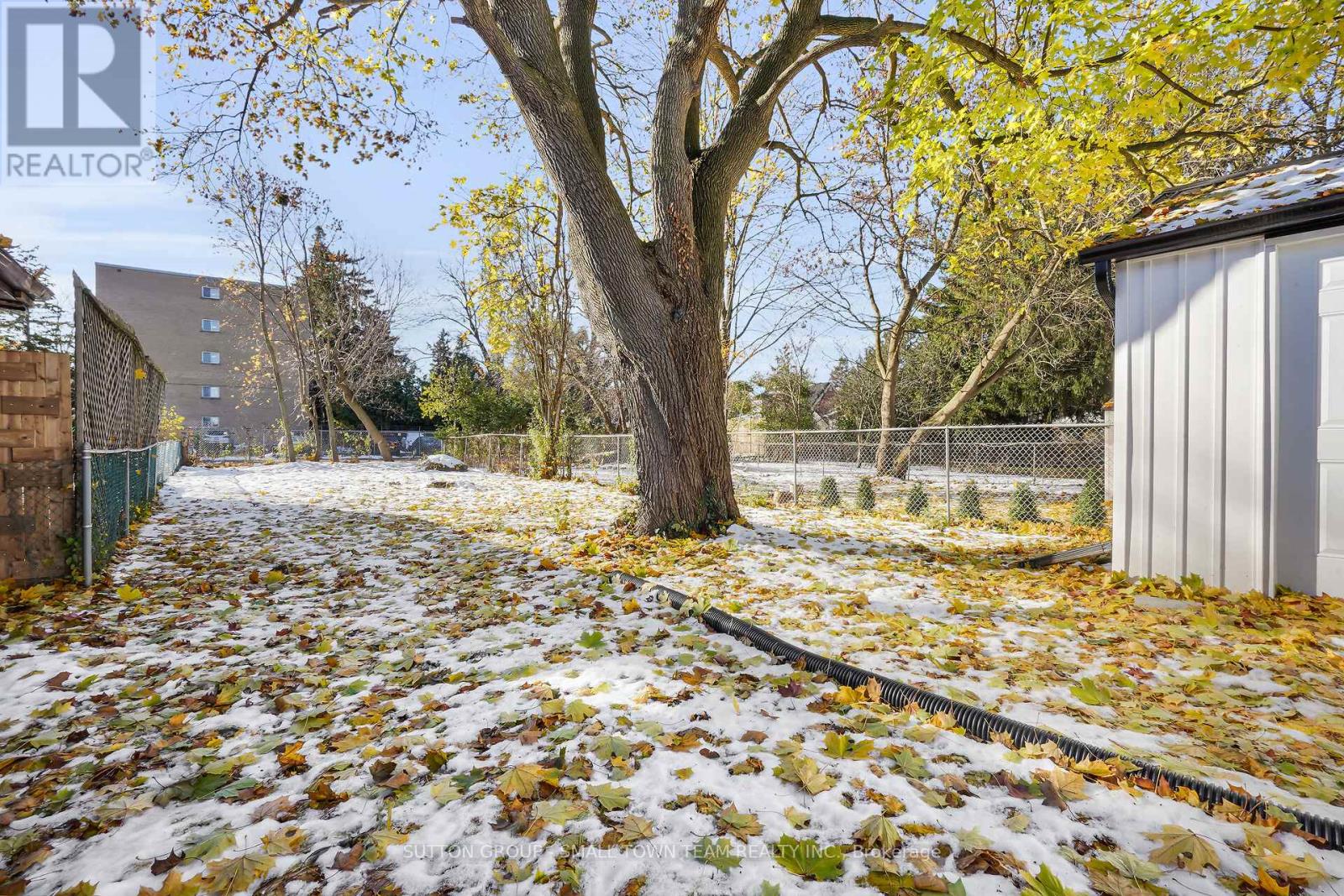 133 Emery Street E, London South, Ontario N6C 2C9 - Photo 43 - X12548028