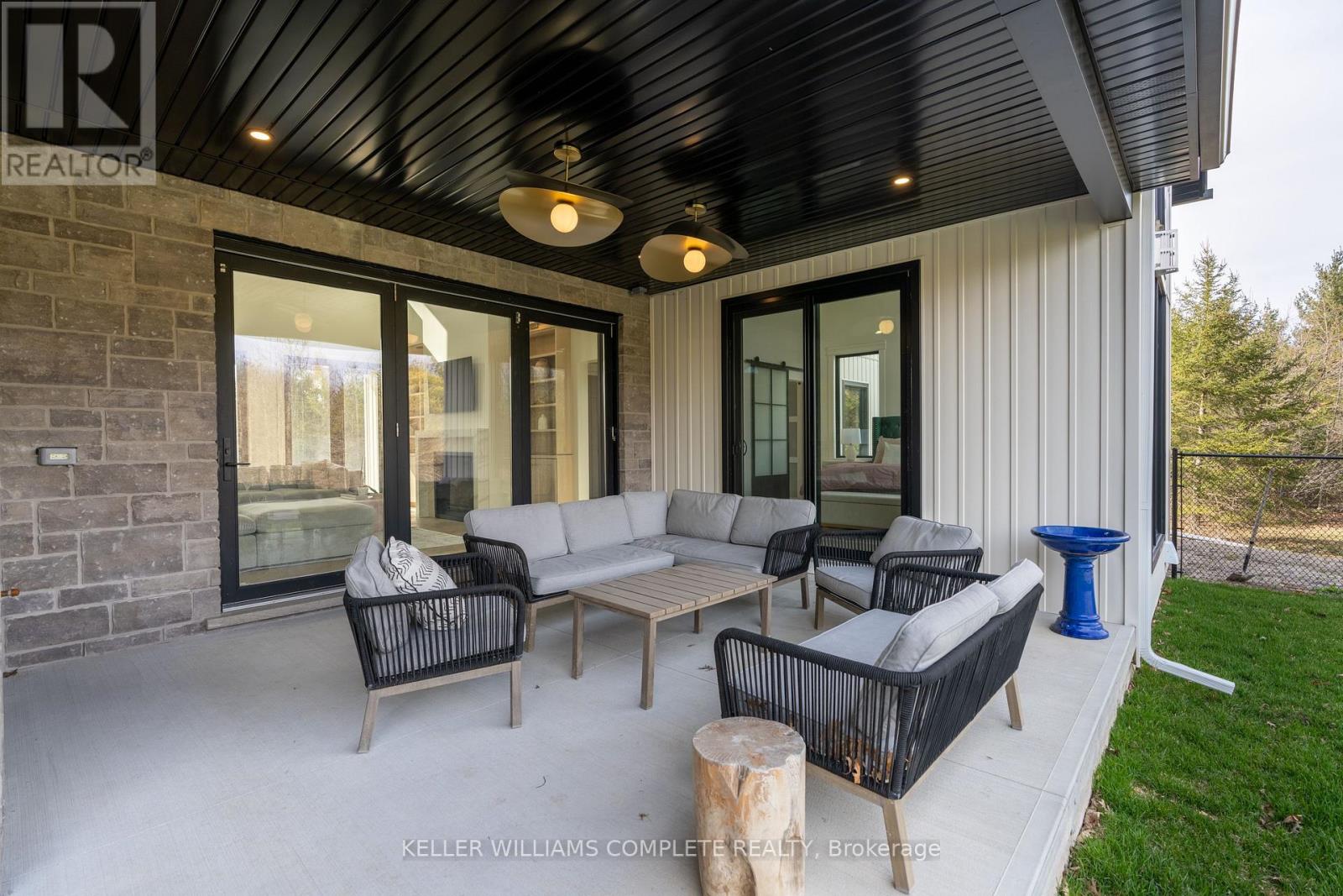 3901 White Road, Port Colborne, Ontario  L3K 5V5 - Photo 41 - X12407022