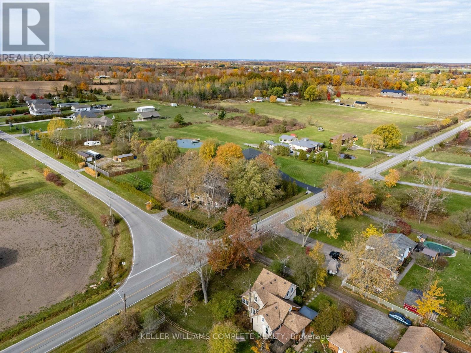 5416 Beach Road, Port Colborne, Ontario  L0S 1R0 - Photo 3 - X12507804