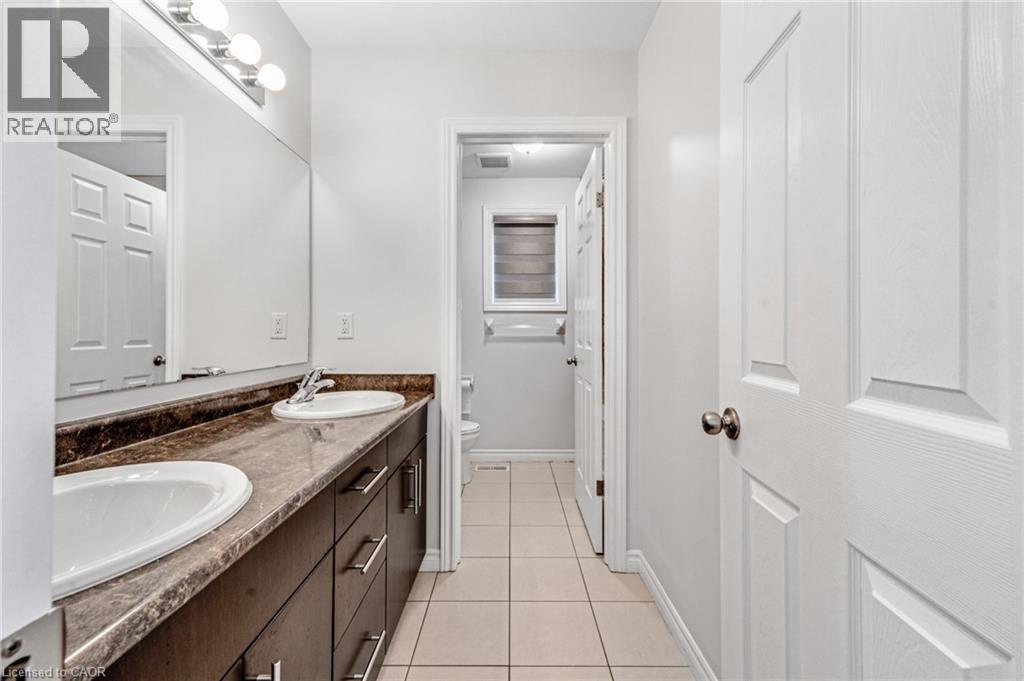 121 Steeplechase Way, Waterloo, Ontario  N2K 0E7 - Photo 24 - 40788668