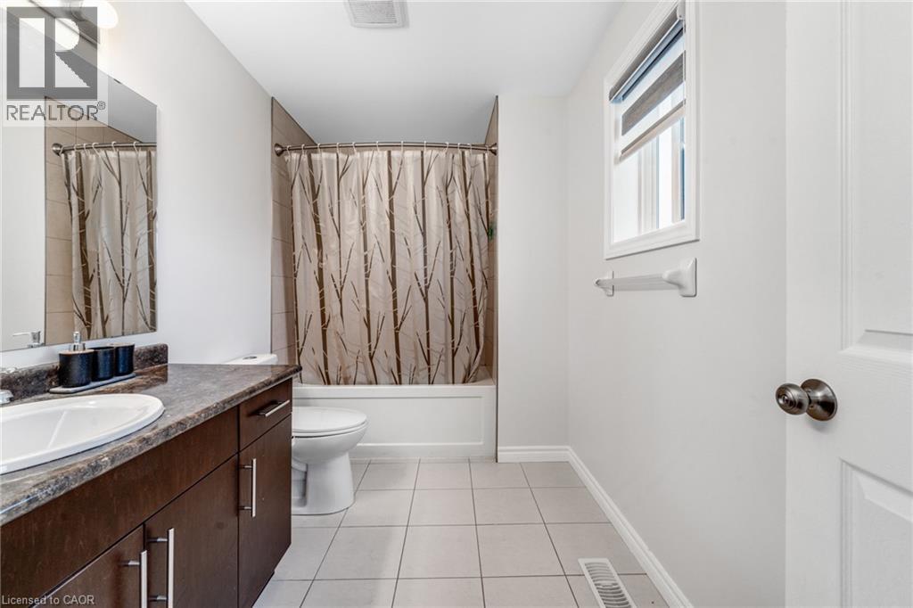 121 Steeplechase Way, Waterloo, Ontario  N2K 0E7 - Photo 31 - 40788668