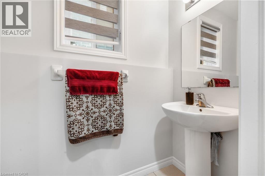 121 Steeplechase Way, Waterloo, Ontario  N2K 0E7 - Photo 32 - 40788668