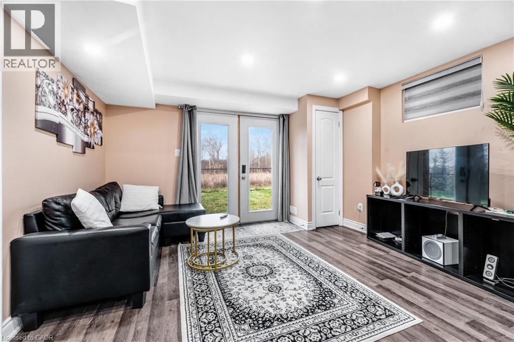 121 Steeplechase Way, Waterloo, Ontario  N2K 0E7 - Photo 34 - 40788668