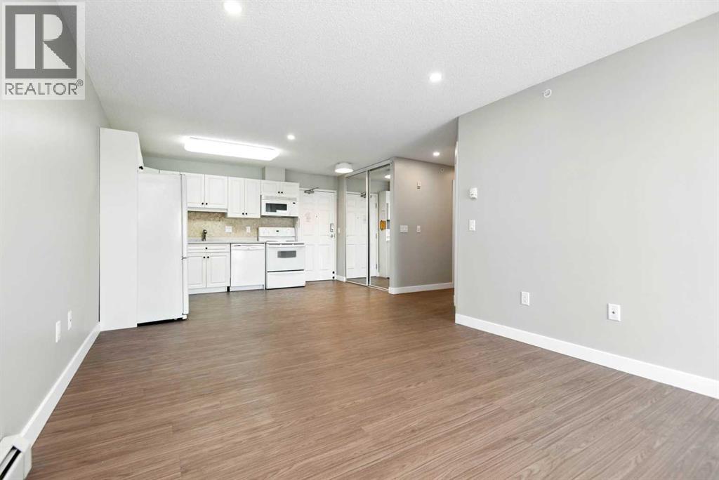 401, 4319 49 Street, Innisfail, Alberta  T4G 1Y4 - Photo 4 - A2244963