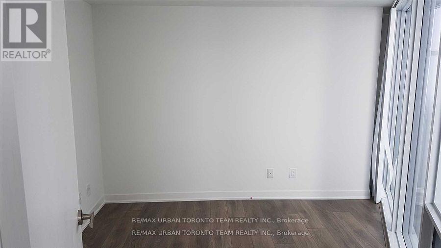 1407 - 100 Harbour Street, Toronto, Ontario  M5J 0B5 - Photo 11 - C12550490