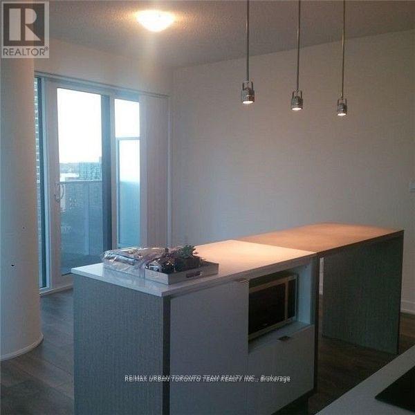 1407 - 100 Harbour Street, Toronto, Ontario  M5J 0B5 - Photo 6 - C12550490
