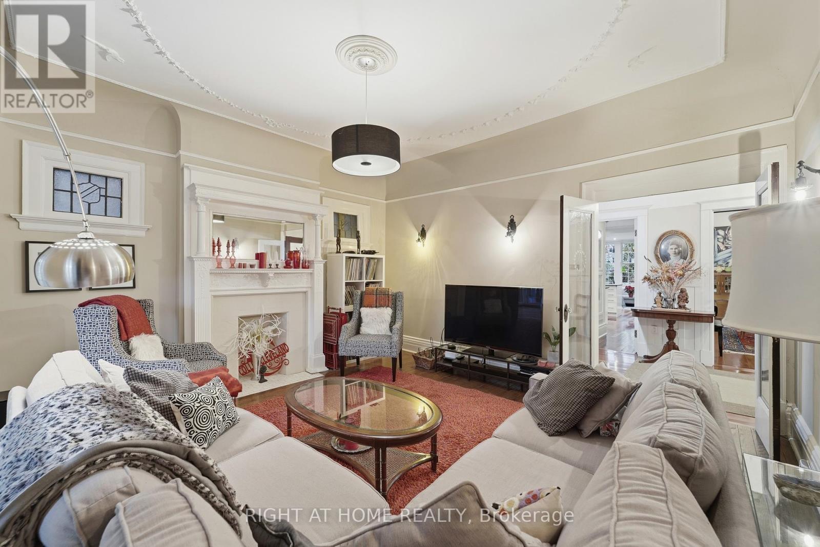 415 Palmerston Boulevard, Toronto, Ontario  M6G 2N7 - Photo 12 - C12550494