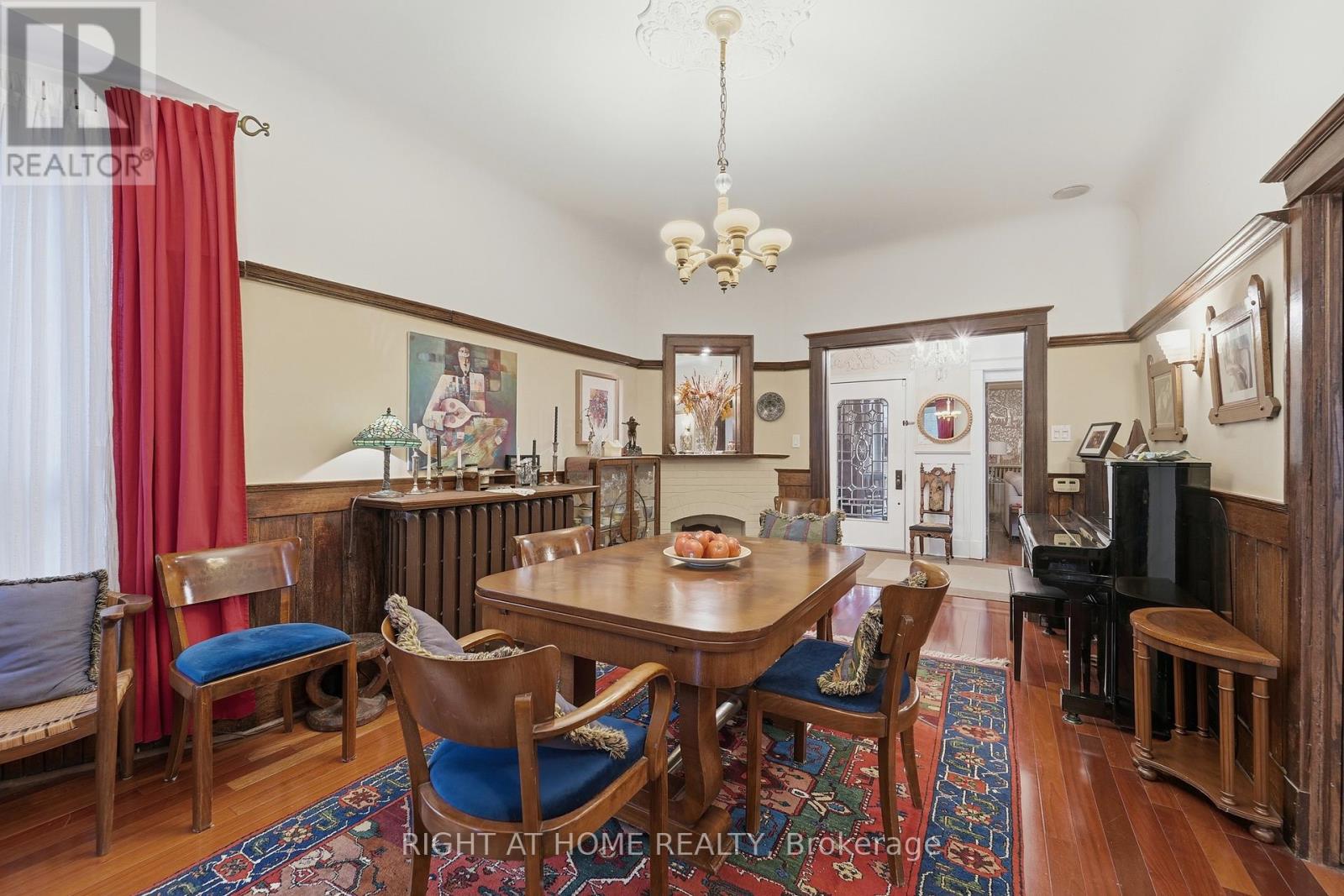 415 Palmerston Boulevard, Toronto, Ontario  M6G 2N7 - Photo 15 - C12550494