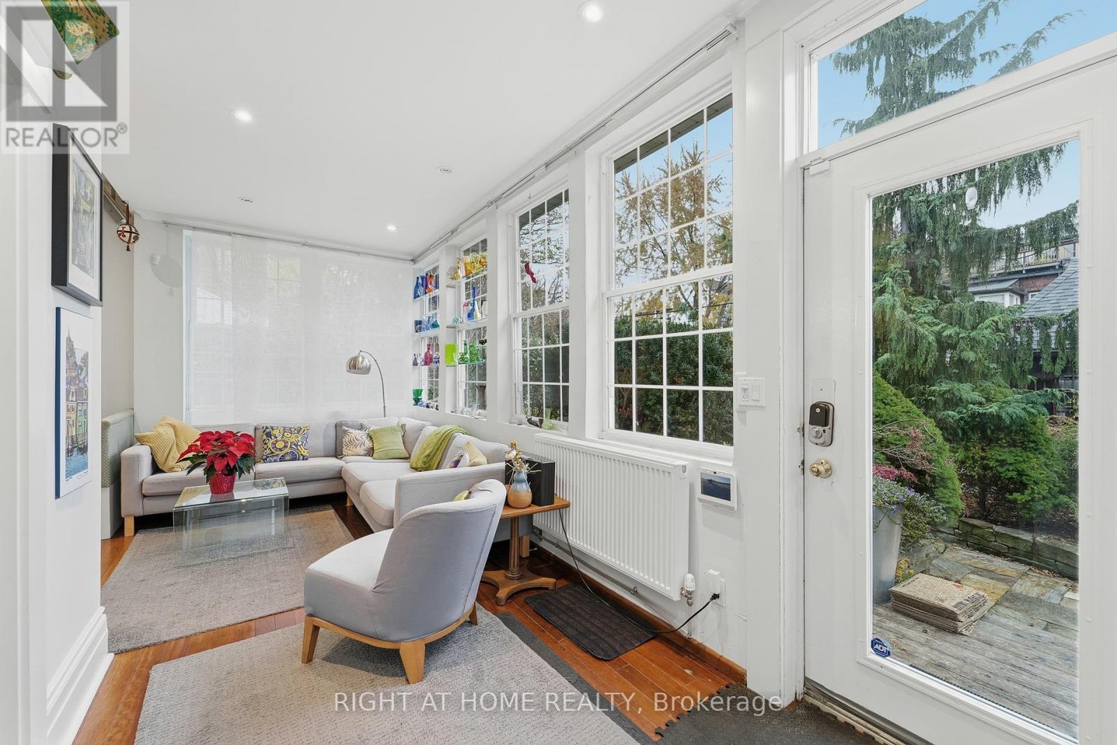 415 Palmerston Boulevard, Toronto, Ontario  M6G 2N7 - Photo 17 - C12550494