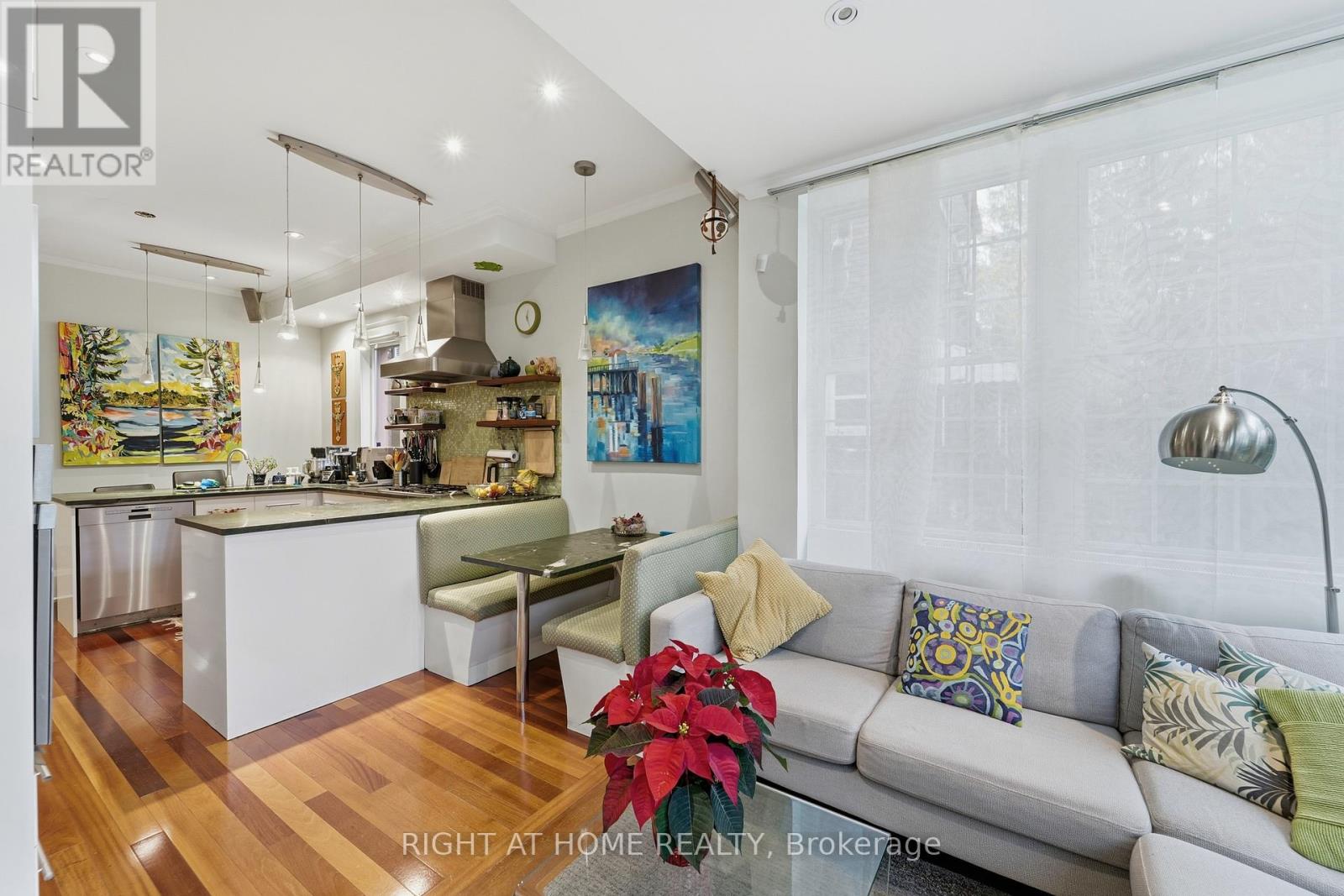 415 Palmerston Boulevard, Toronto, Ontario  M6G 2N7 - Photo 19 - C12550494