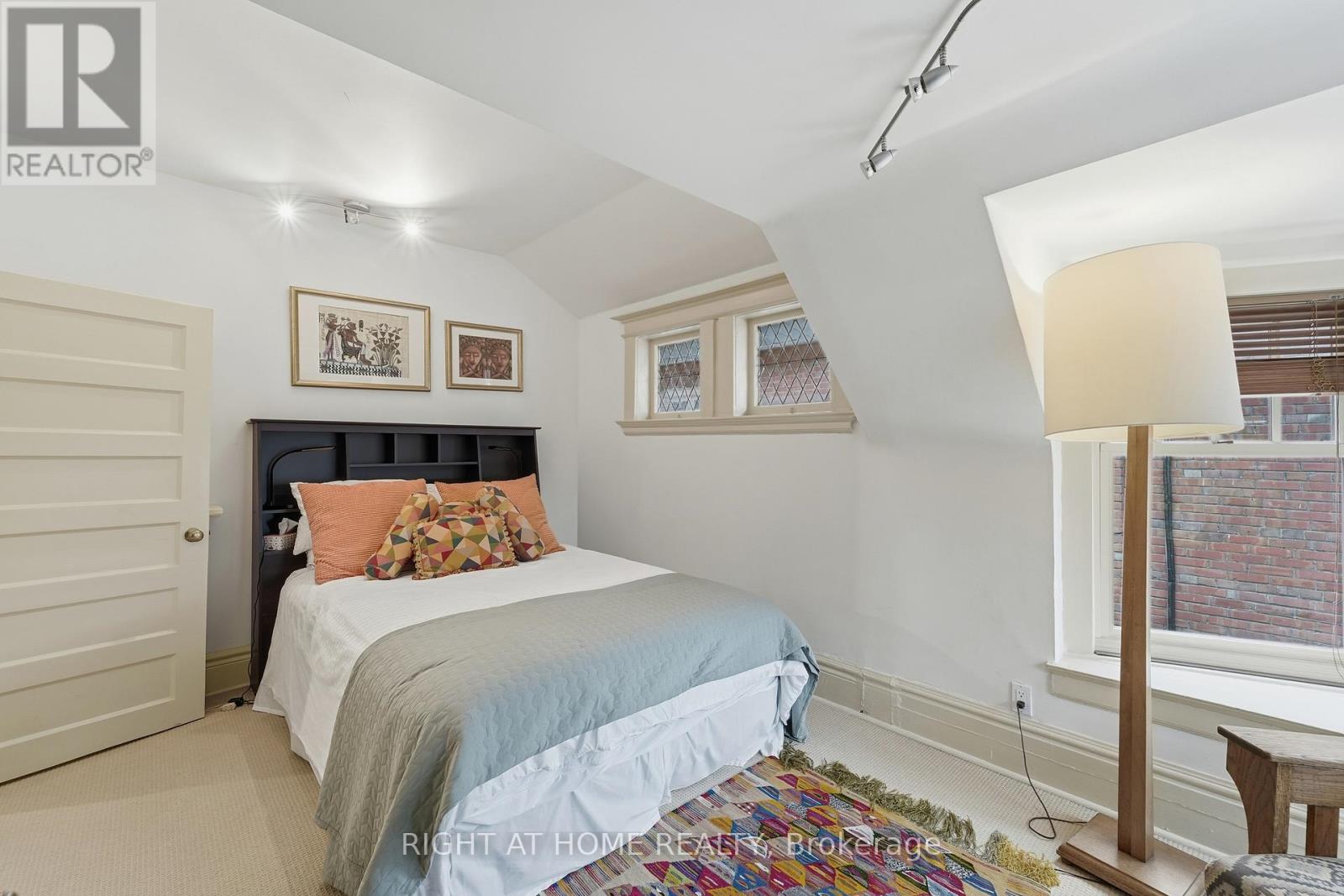 415 Palmerston Boulevard, Toronto, Ontario  M6G 2N7 - Photo 29 - C12550494