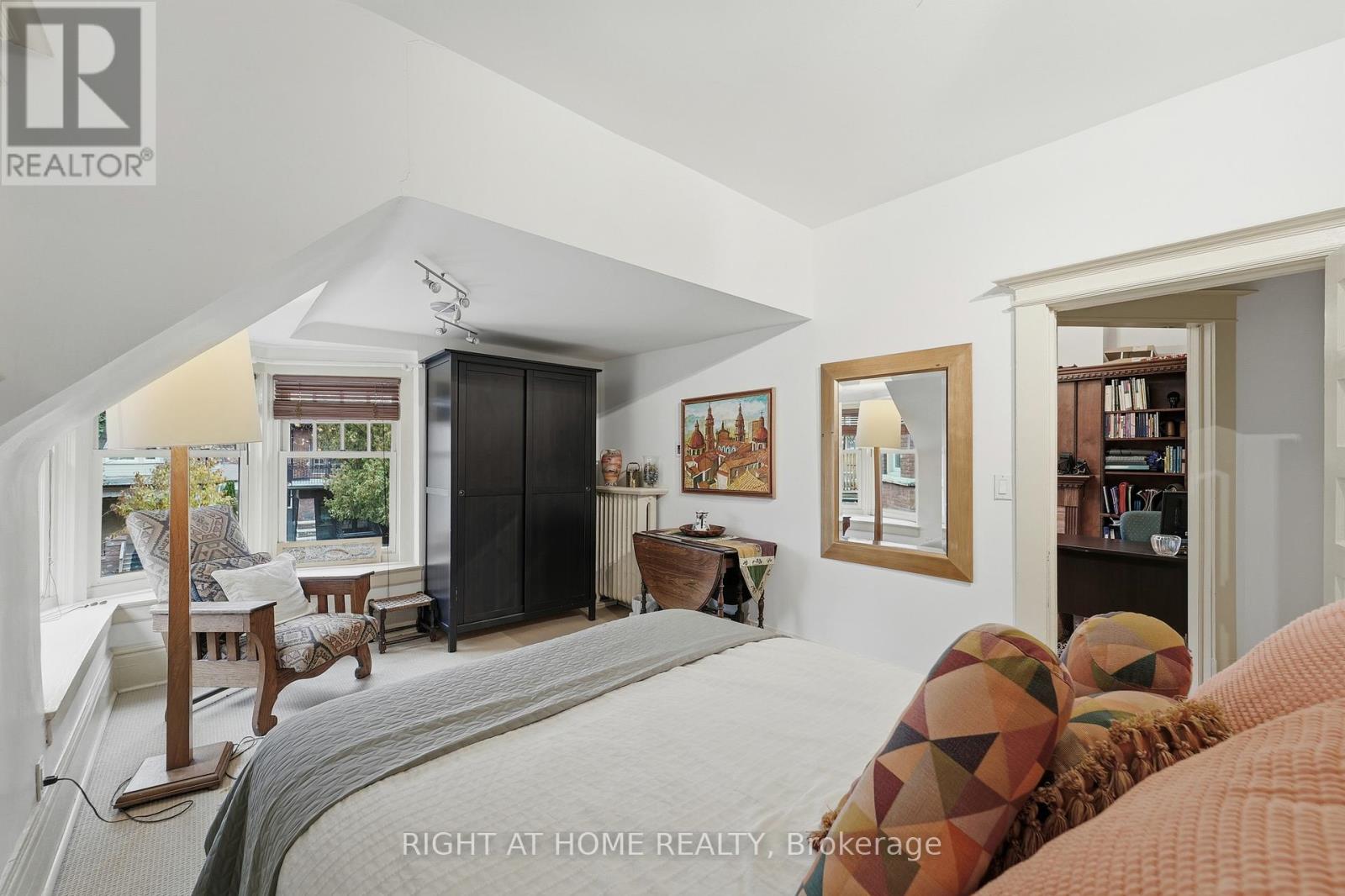 415 Palmerston Boulevard, Toronto, Ontario  M6G 2N7 - Photo 30 - C12550494