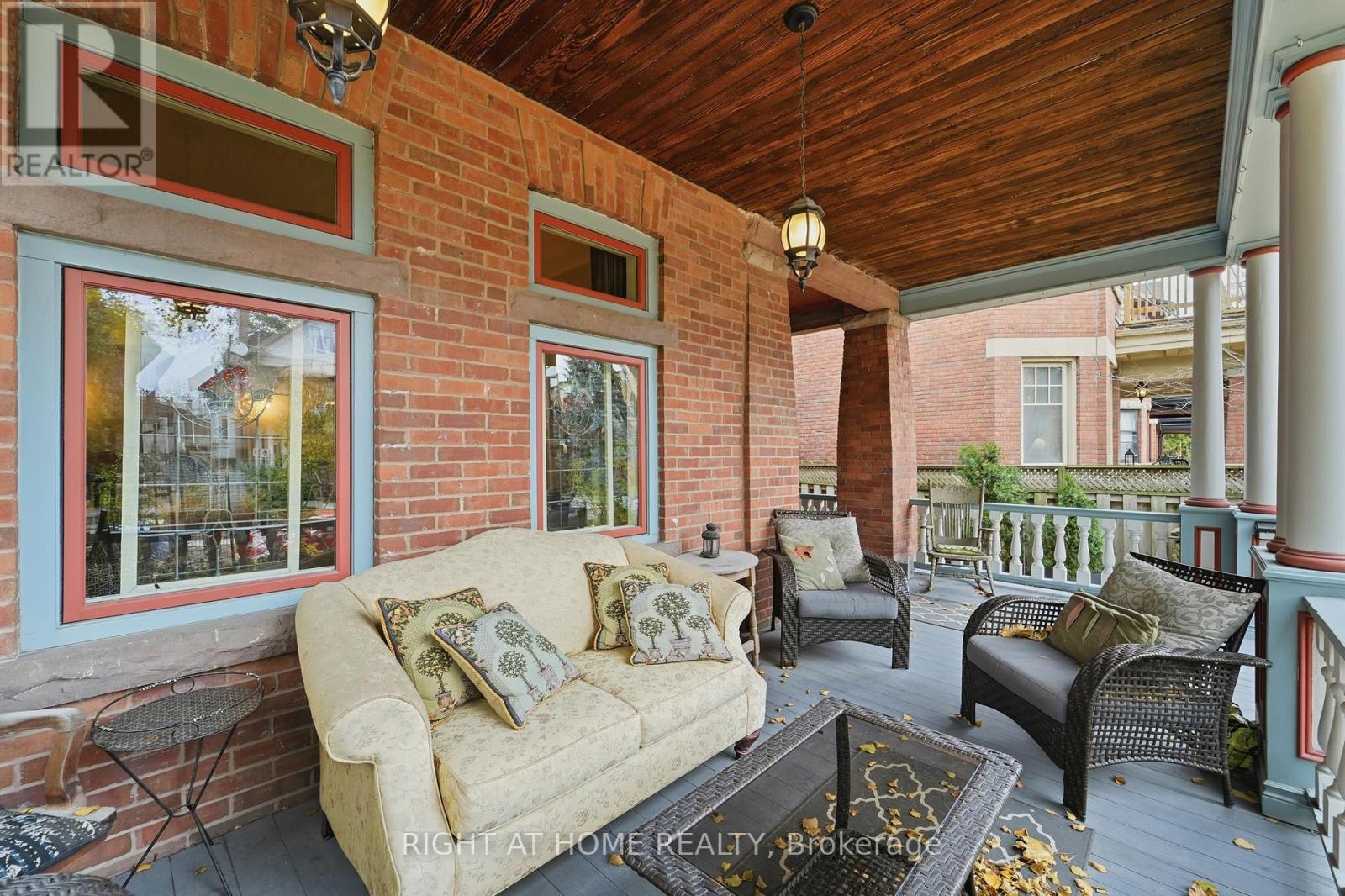 415 Palmerston Boulevard, Toronto, Ontario  M6G 2N7 - Photo 6 - C12550494