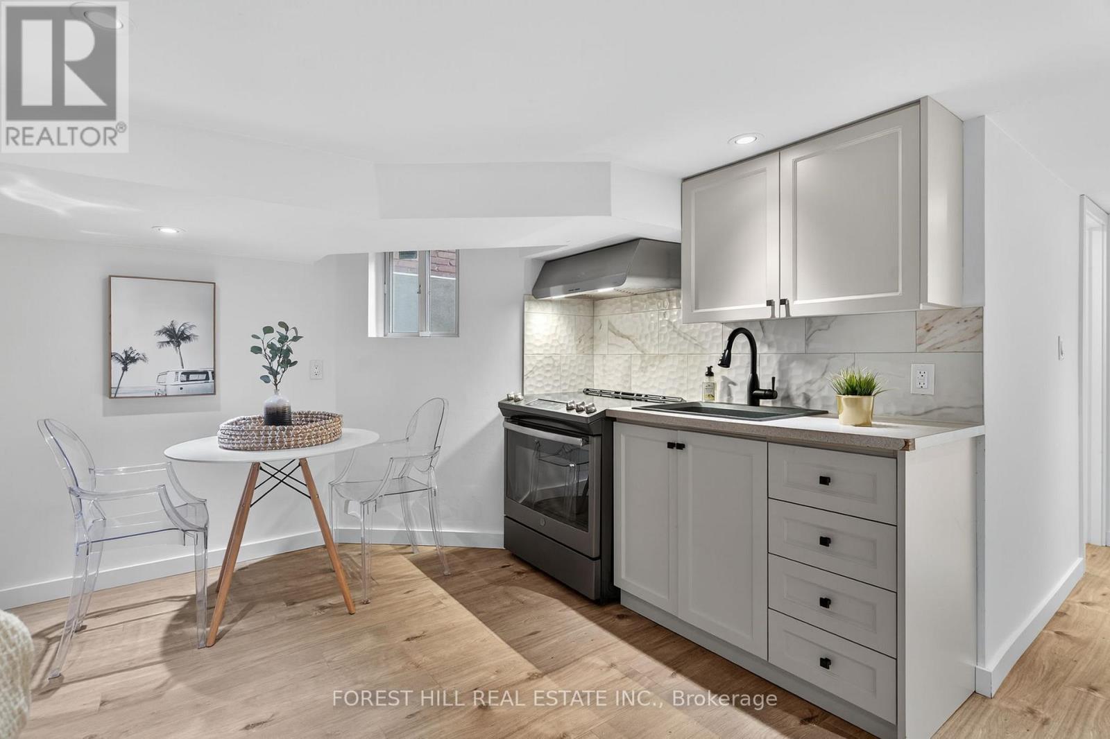 133 Ellsworth Avenue, Toronto, Ontario  M6G 2K5 - Photo 31 - C12550510