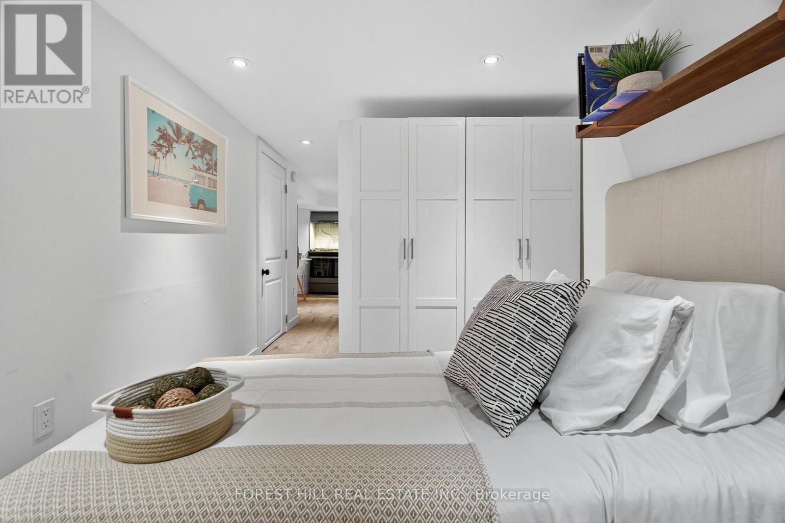 133 Ellsworth Avenue, Toronto, Ontario  M6G 2K5 - Photo 36 - C12550510