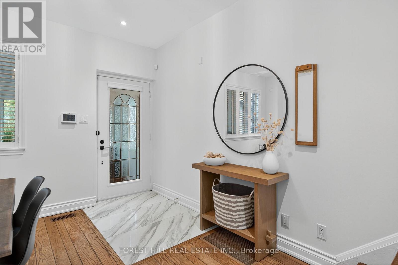 133 Ellsworth Avenue, Toronto, Ontario  M6G 2K5 - Photo 7 - C12550510