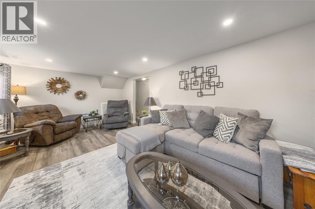 671 Nelson Street, Wallaceburg, Ontario  N8A 4H5 - Photo 18 - 25028911