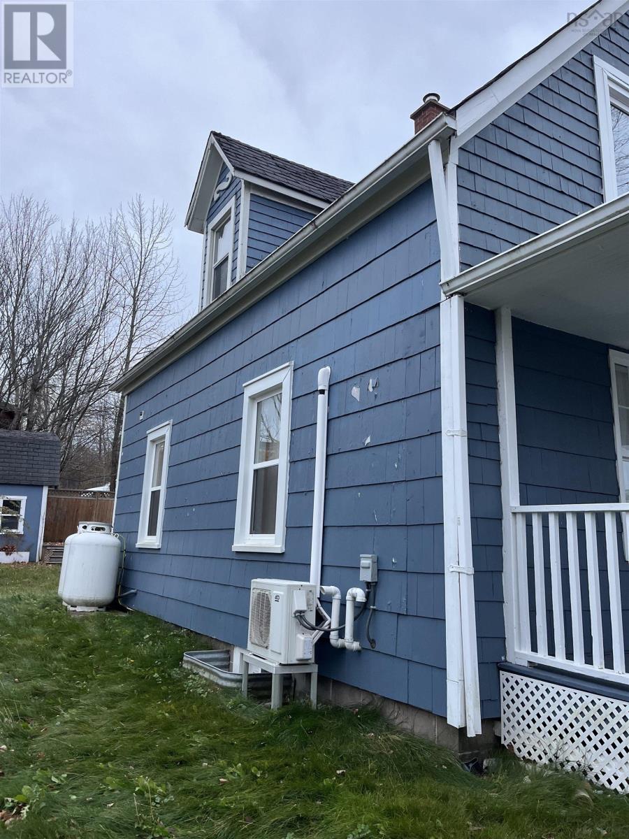 Property at 6 Jubilee Lane image 2