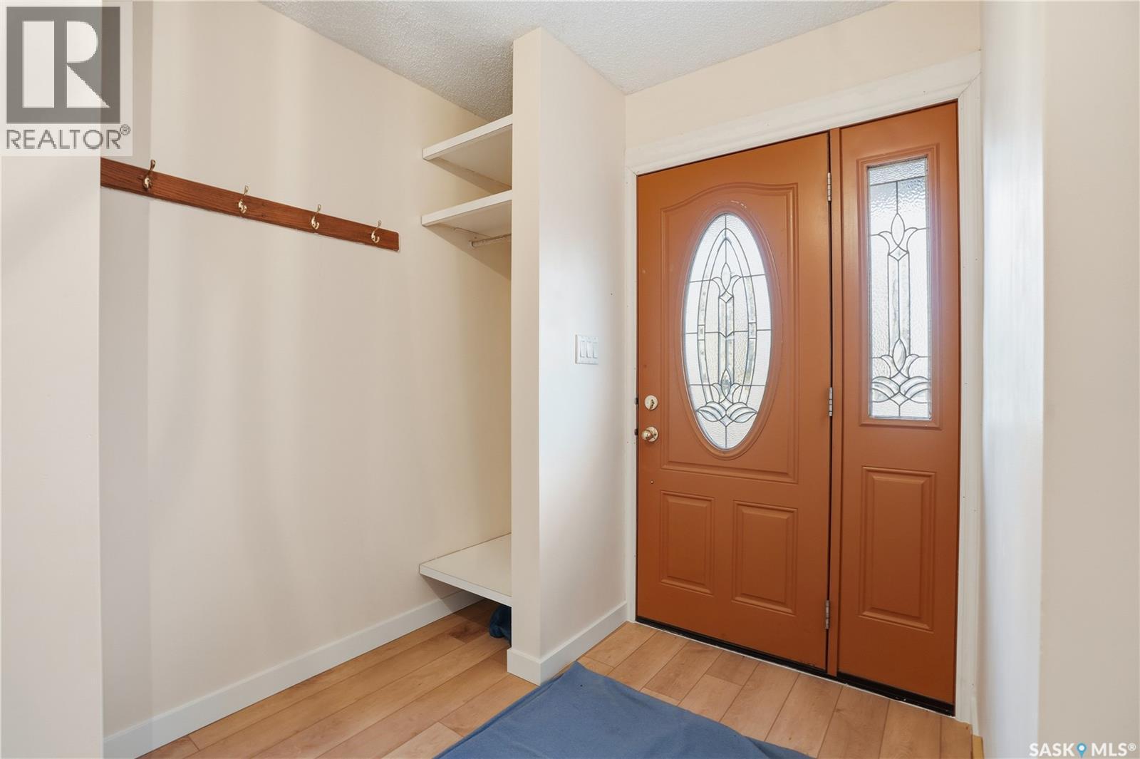 510 Bate Crescent, Saskatoon, Saskatchewan  S7H 3A7 - Photo 4 - SK024155