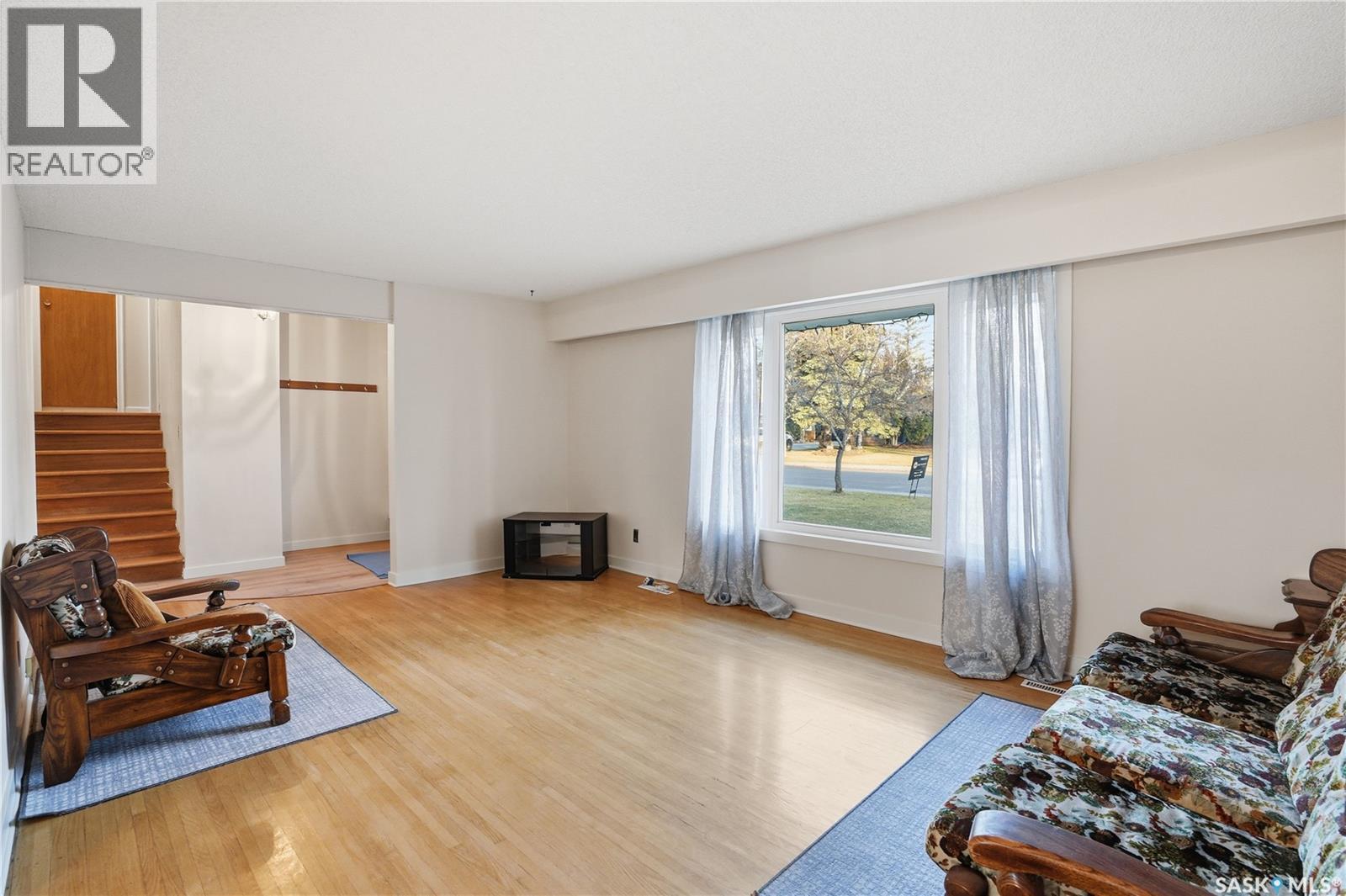 510 Bate Crescent, Saskatoon, Saskatchewan  S7H 3A7 - Photo 7 - SK024155