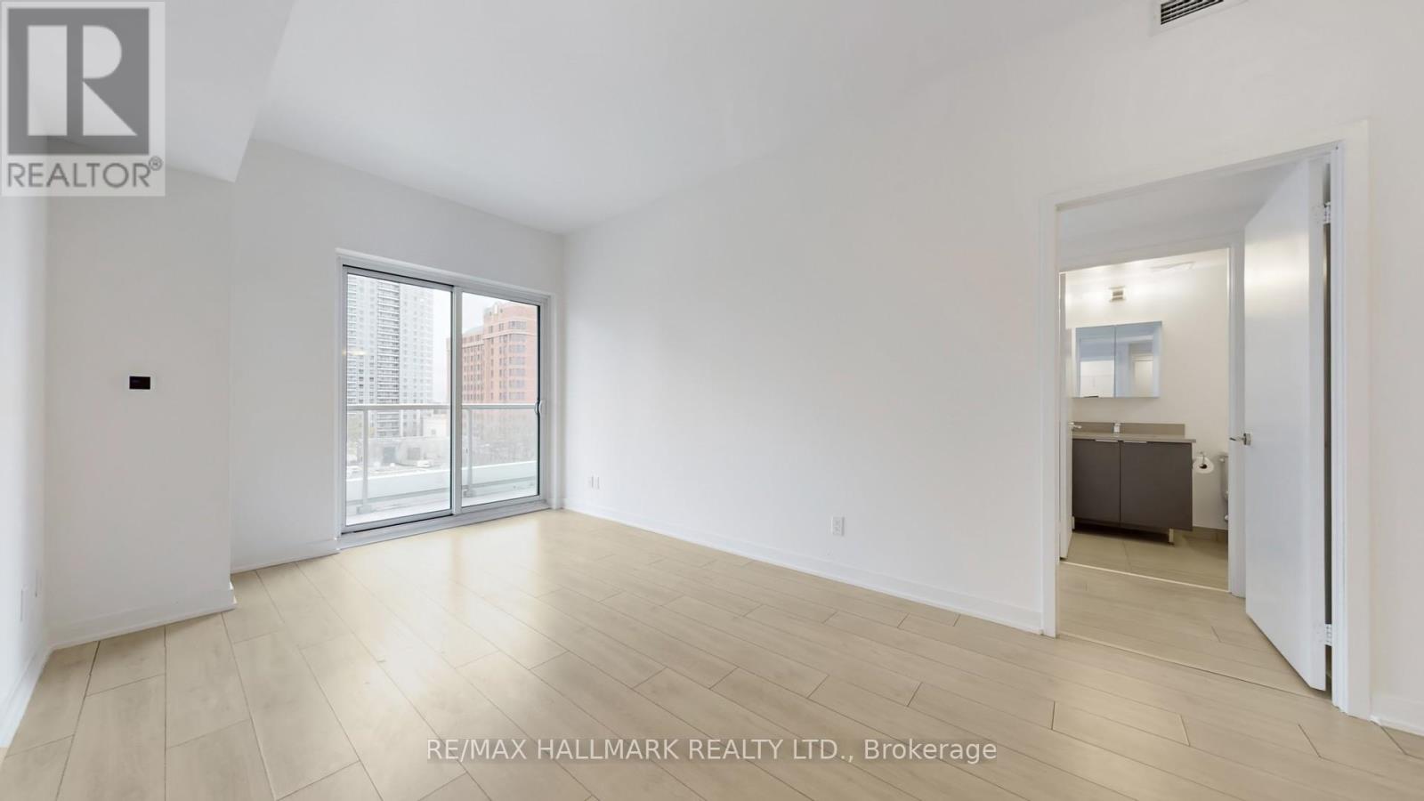 720 - 2033 Kennedy Road, Toronto, Ontario  M1T 0B9 - Photo 9 - E12550394