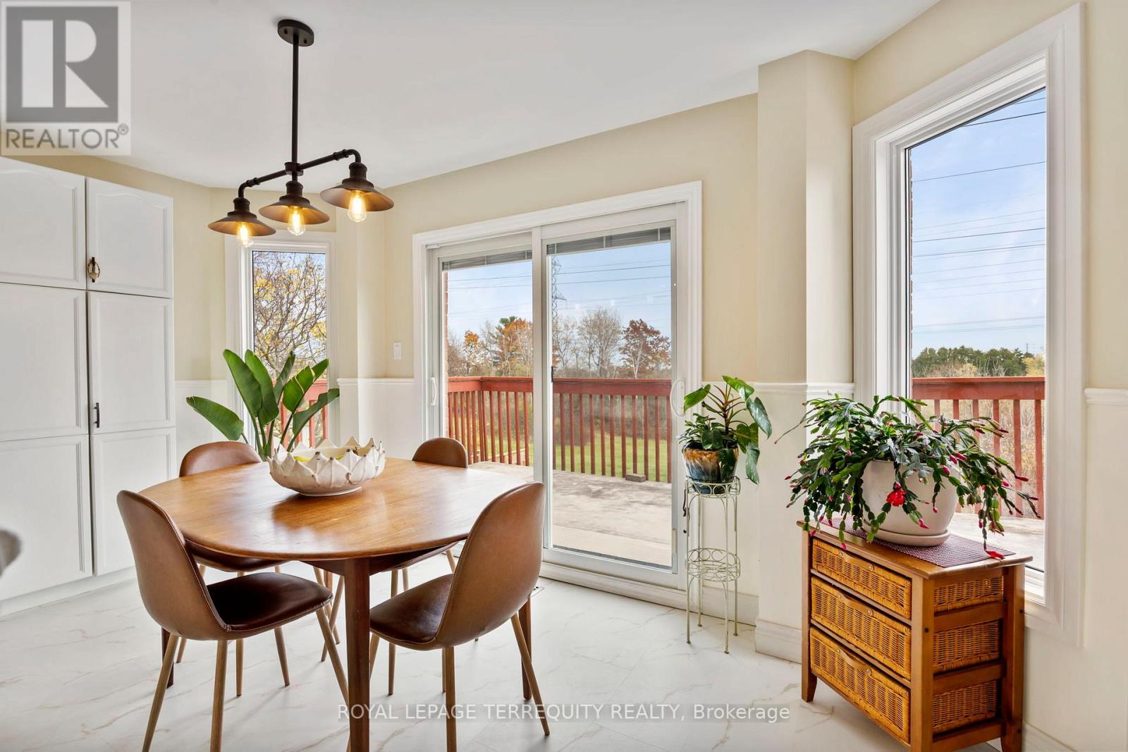 1080 Wildrose Crescent, Pickering, Ontario  L1X 2R3 - Photo 20 - E12550458