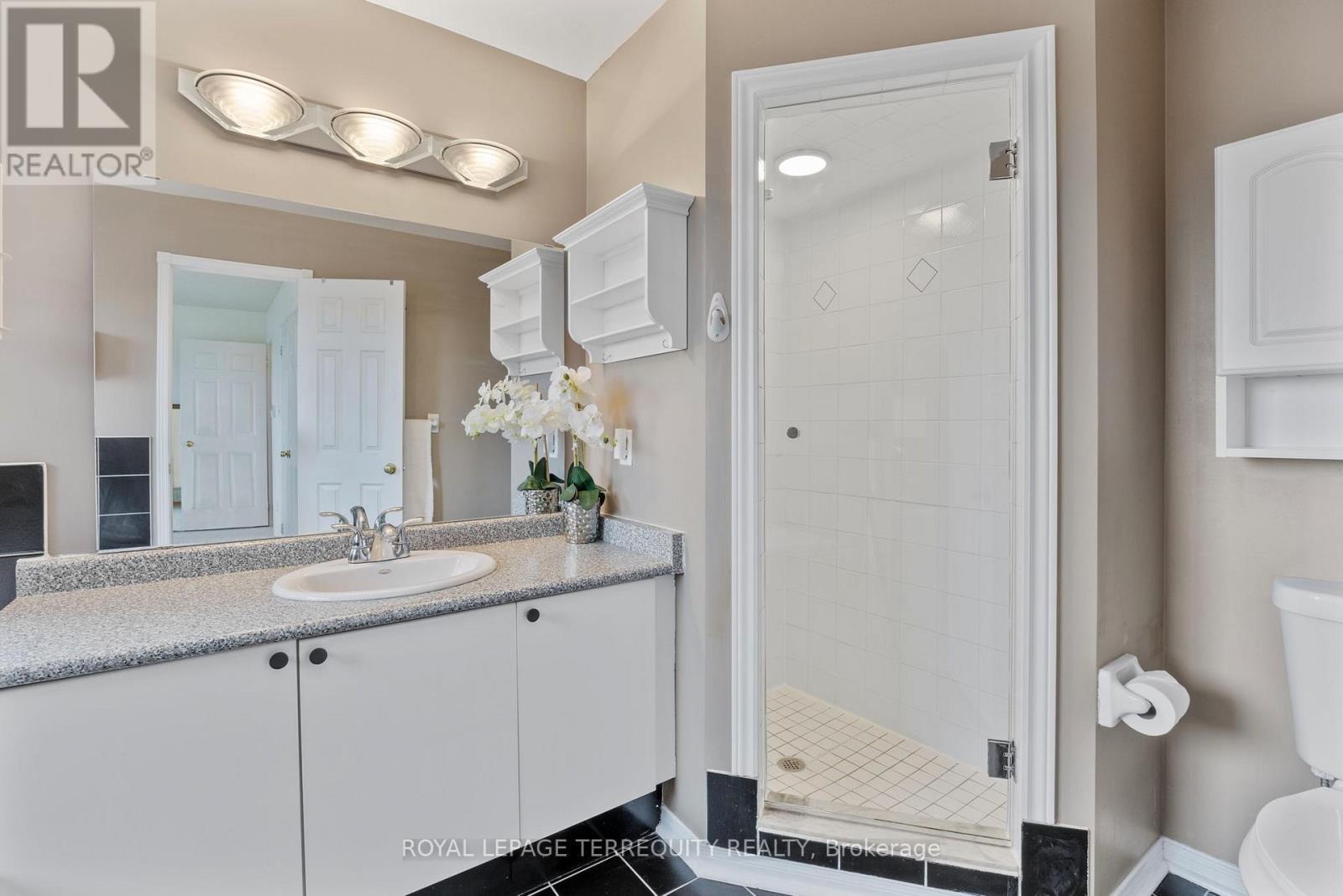 1080 Wildrose Crescent, Pickering, Ontario  L1X 2R3 - Photo 25 - E12550458