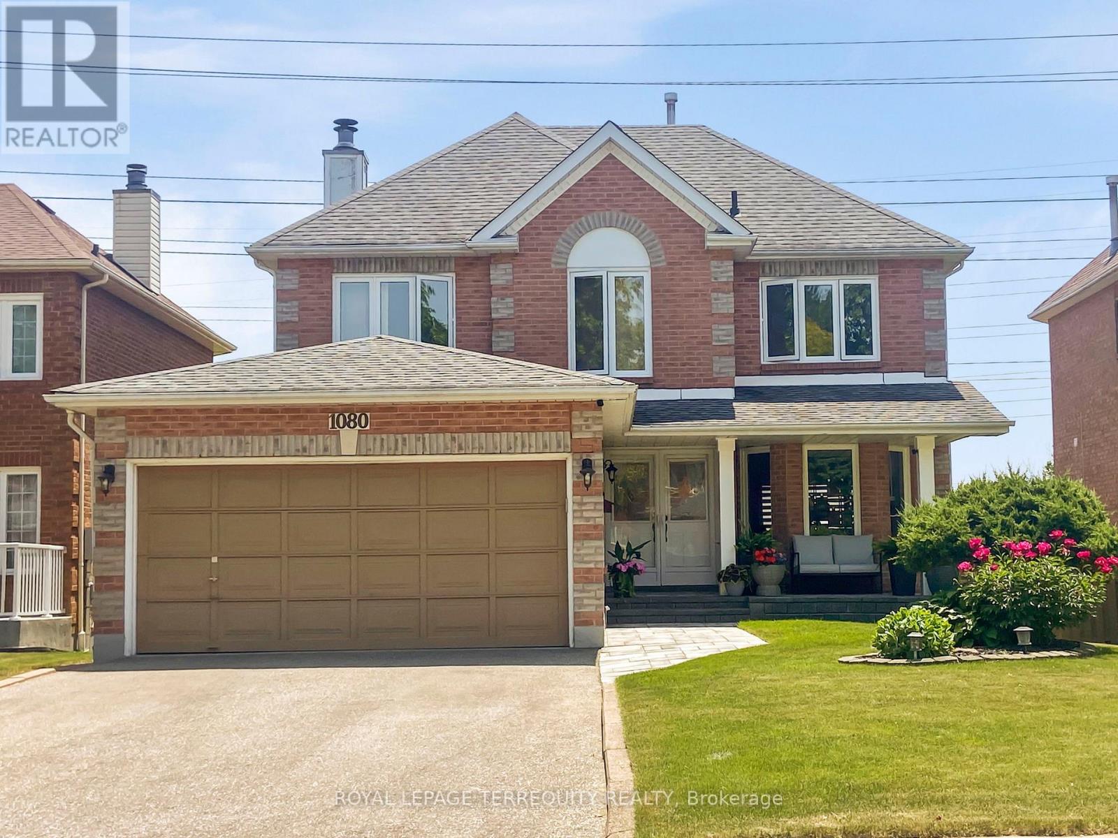 1080 Wildrose Crescent, Pickering, Ontario  L1X 2R3 - Photo 3 - E12550458