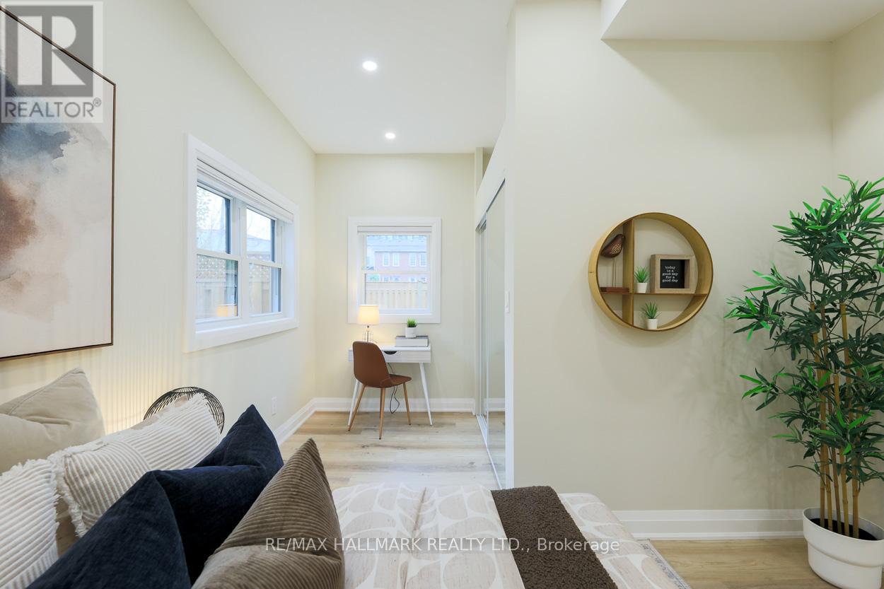 Main Floor - 6 Luttrell Avenue, Toronto, Ontario  M4C 5E3 - Photo 14 - E12550474