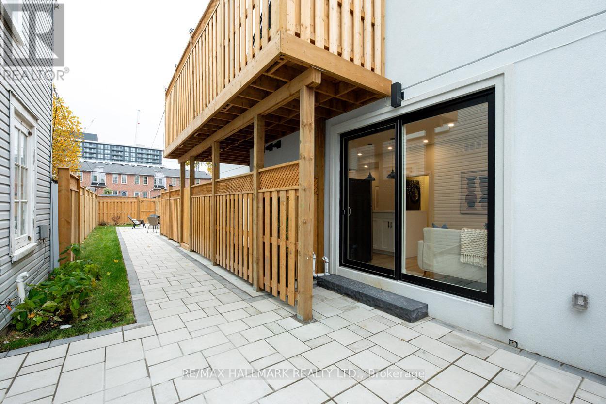 Main Floor - 6 Luttrell Avenue, Toronto, Ontario  M4C 5E3 - Photo 18 - E12550474