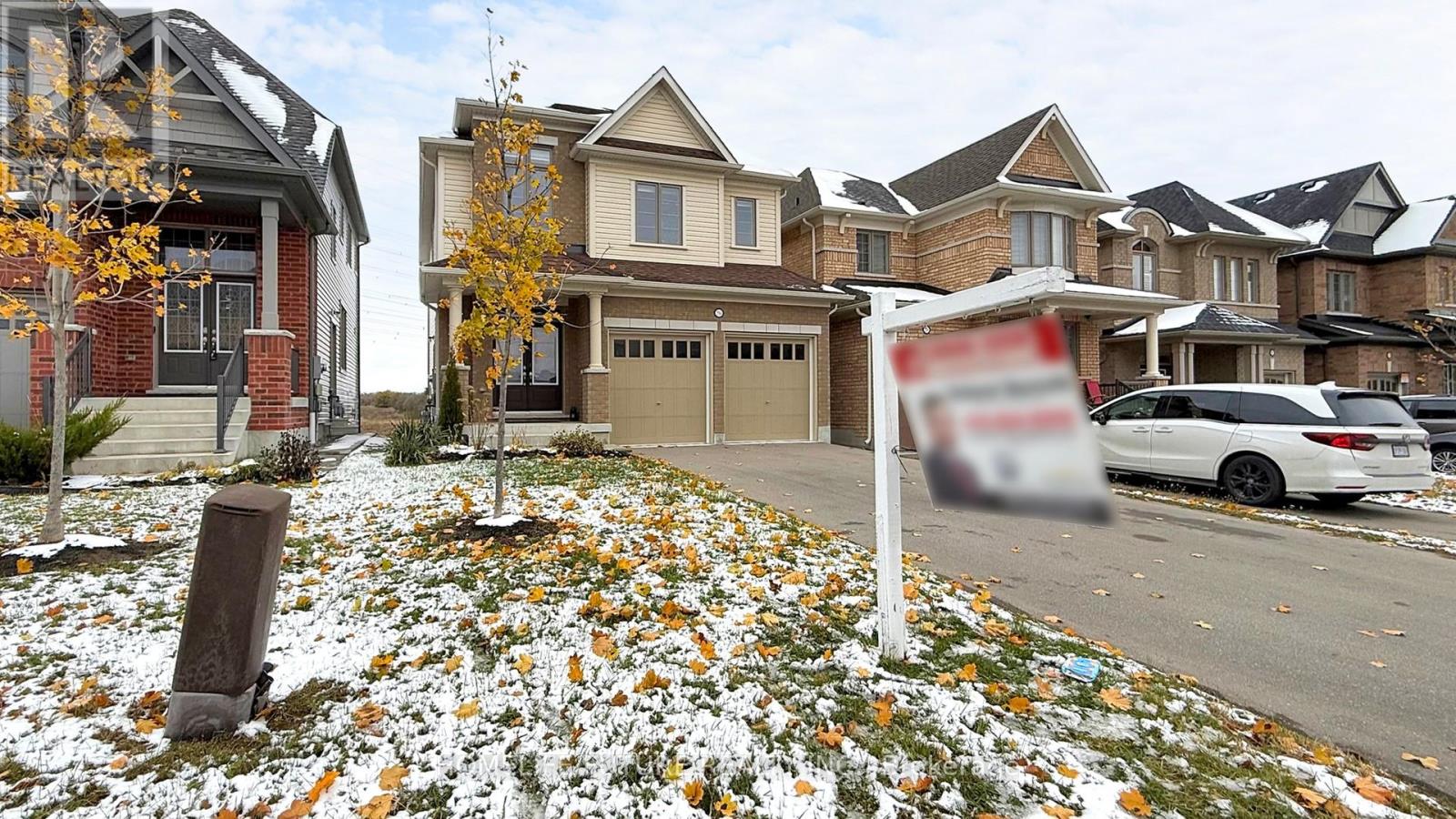 2564 Orchestrate Drive, Oshawa, Ontario  L1L 0R4 - Photo 3 - E12550480