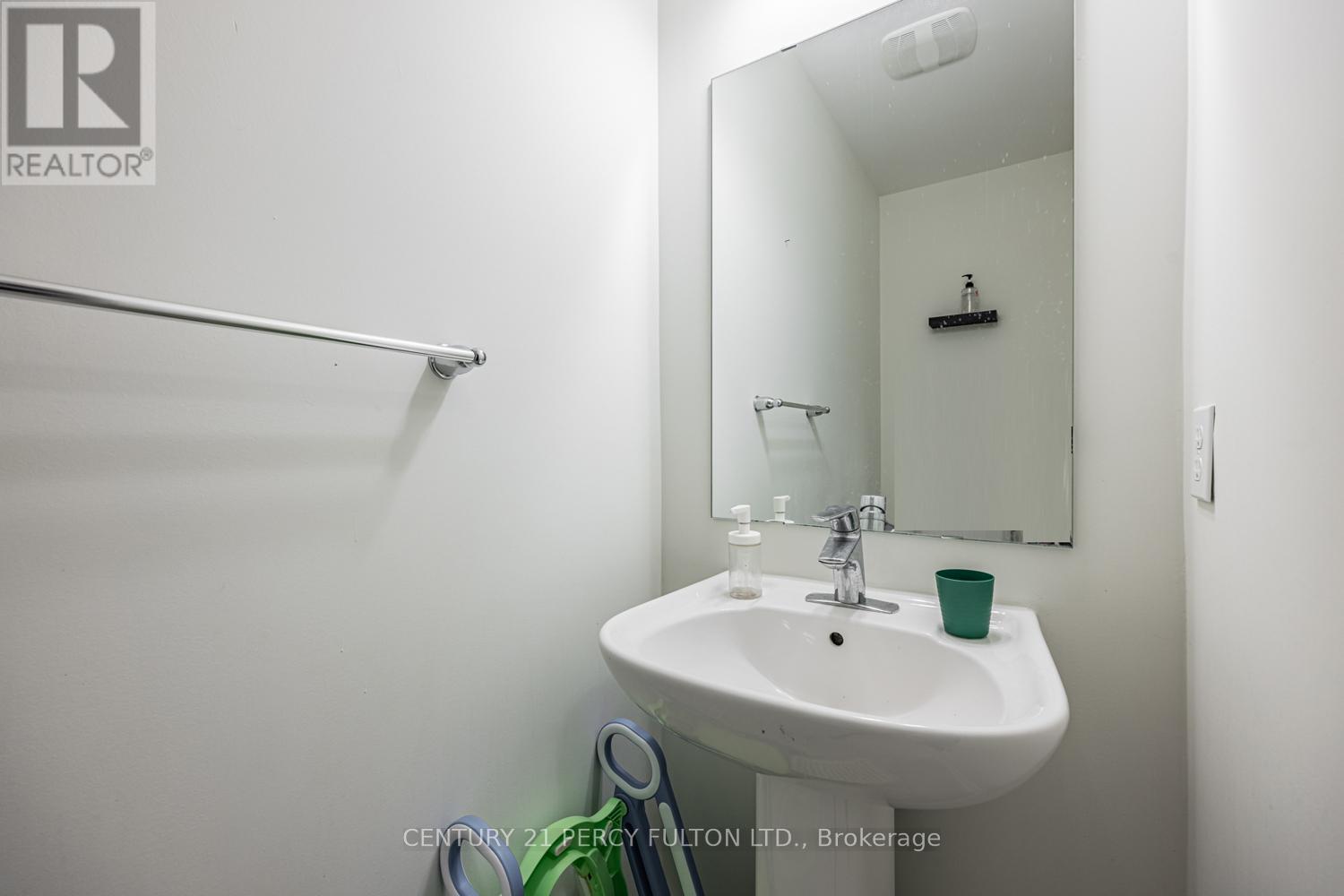 2486 Bridle Road, Oshawa, Ontario  L1H 7K4 - Photo 12 - E12550514