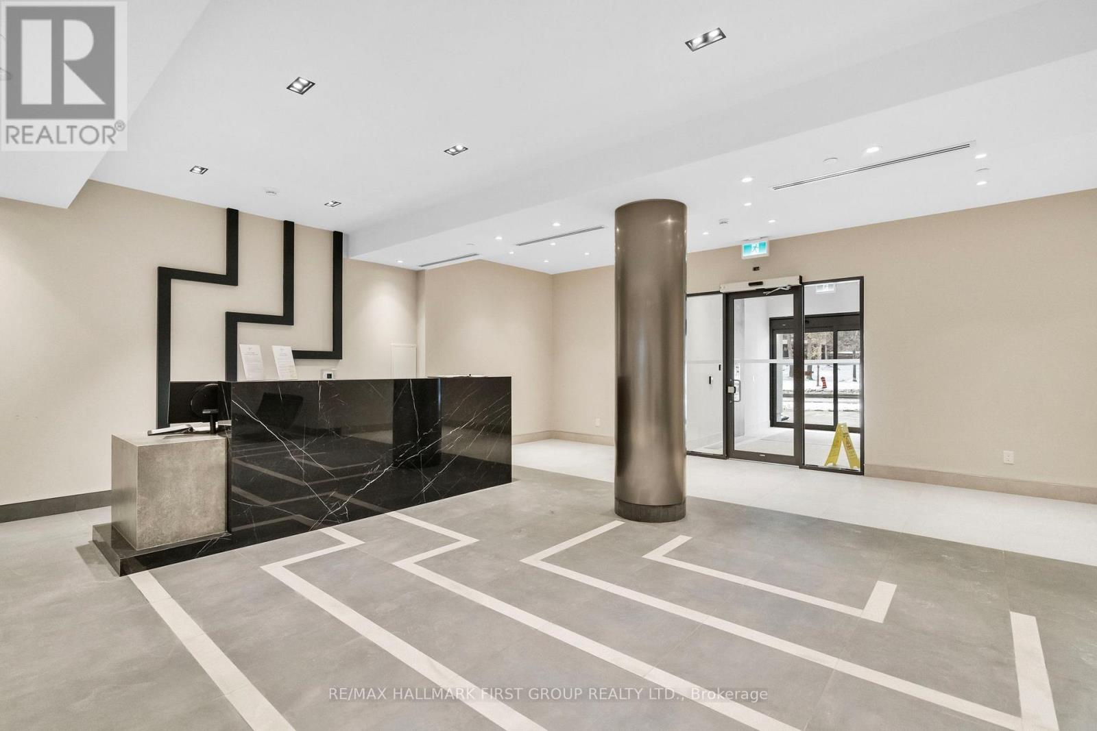 2408 - 3260 Sheppard Avenue, Toronto, Ontario  M1T 3K3 - Photo 2 - E12550516