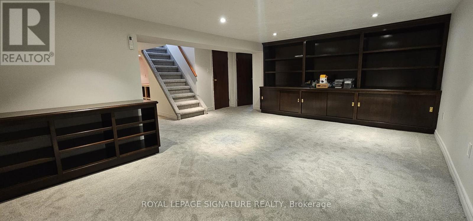 964 King Road, Burlington, Ontario L7T 3L3 - Photo 15 - W12514118