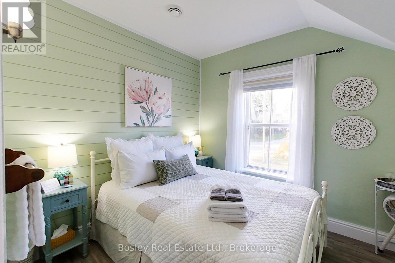 726004 22b Side Road, Grey Highlands, Ontario  N4L 1W6 - Photo 22 - X12530282