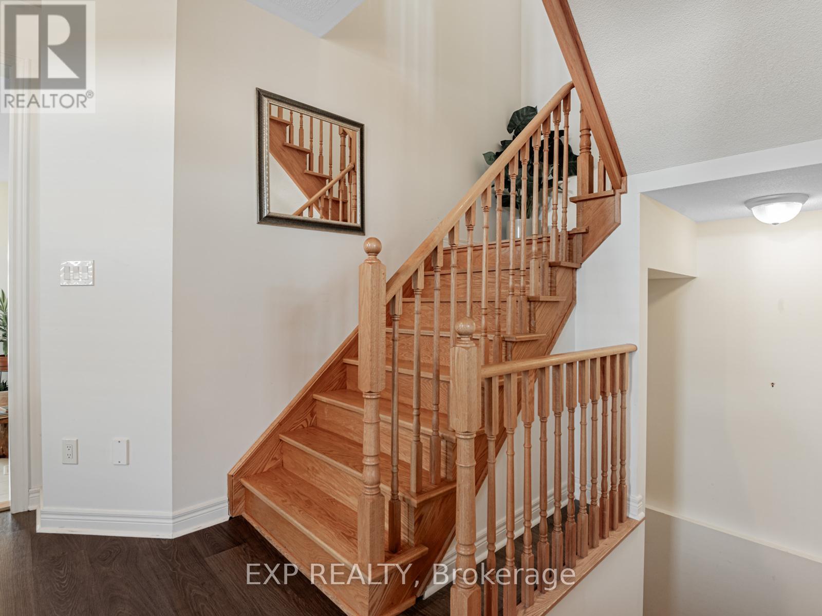 2 Angela Street, Bradford West Gwillimbury (Bradford), Ontario  L3Z 0A2 - Photo 13 - N12550360