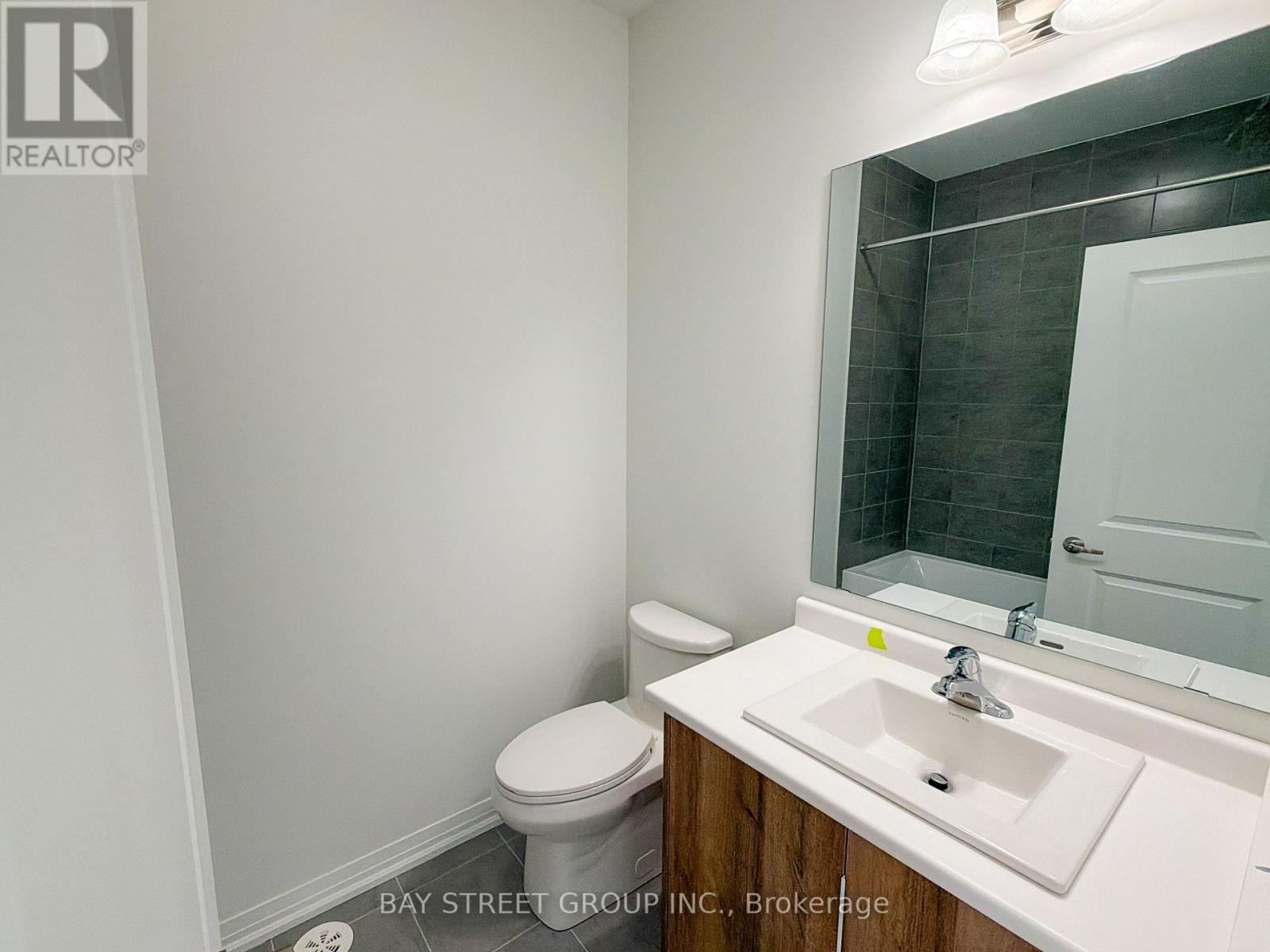 1 - 55 Harold Wilson Lane, Richmond Hill, Ontario  L4S 1N5 - Photo 10 - N12550396