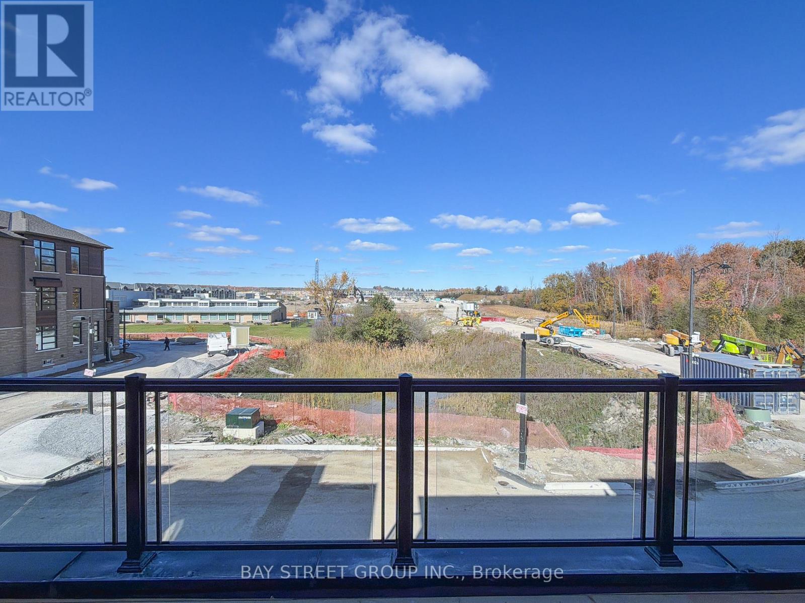 1 - 55 Harold Wilson Lane, Richmond Hill, Ontario  L4S 1N5 - Photo 7 - N12550396