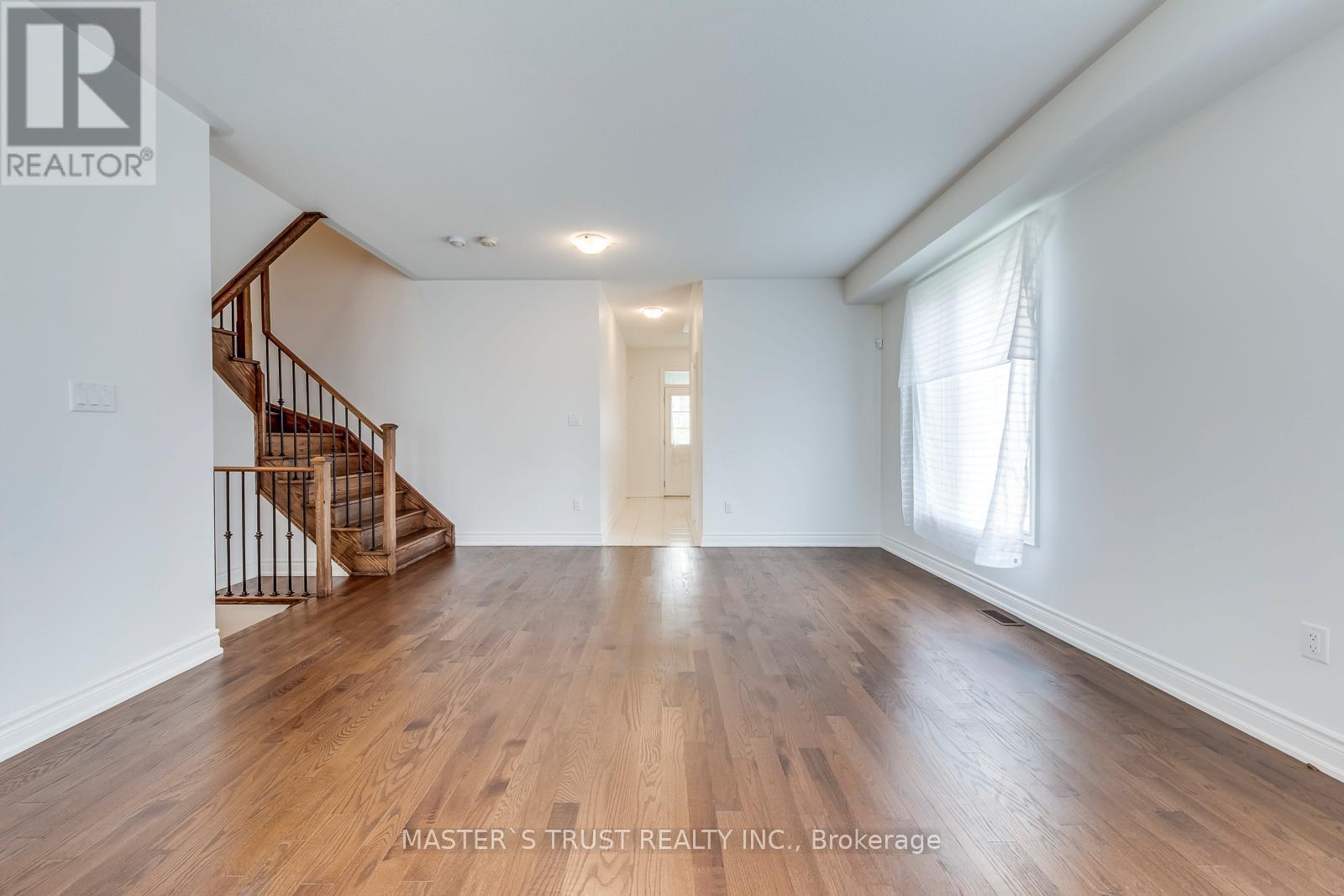 78 Tesla Crescent, East Gwillimbury, Ontario  L9N 0T3 - Photo 4 - N12550414