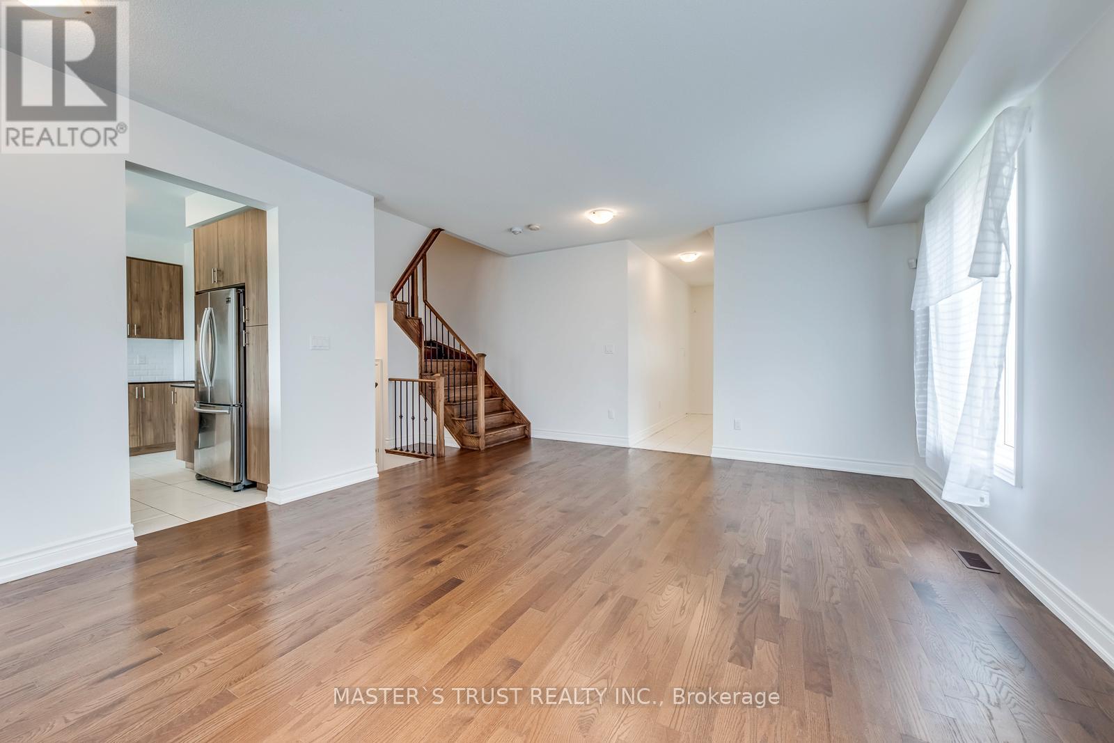 78 Tesla Crescent, East Gwillimbury, Ontario  L9N 0T3 - Photo 5 - N12550414