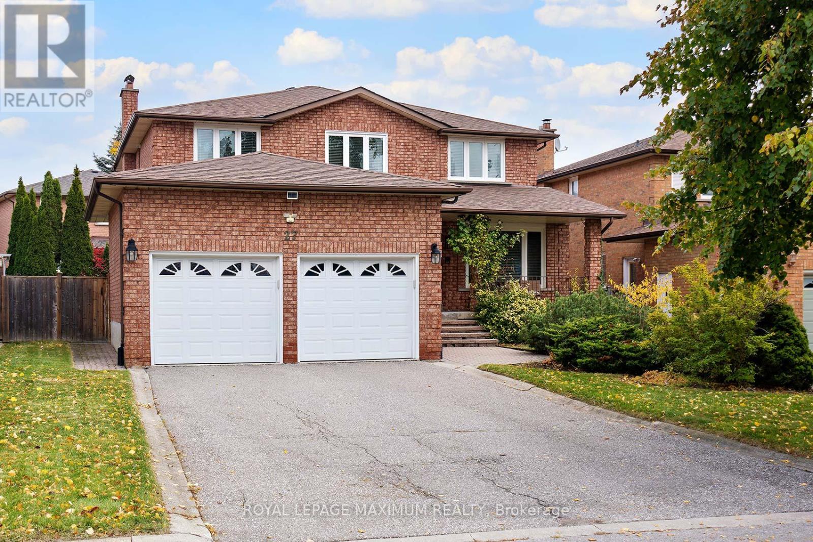 27 LOOKING GLASS CRESCENT, Vaughan, Ontario