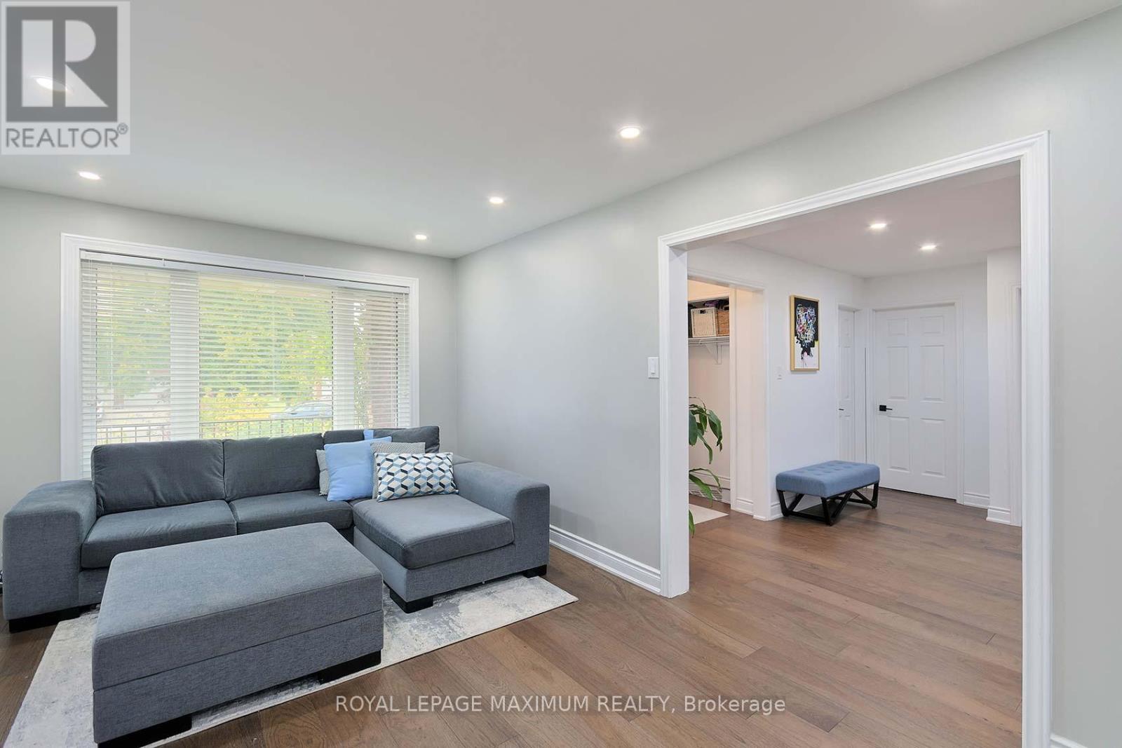 27 Looking Glass Crescent, Vaughan, Ontario  L4L 5M8 - Photo 20 - N12550426