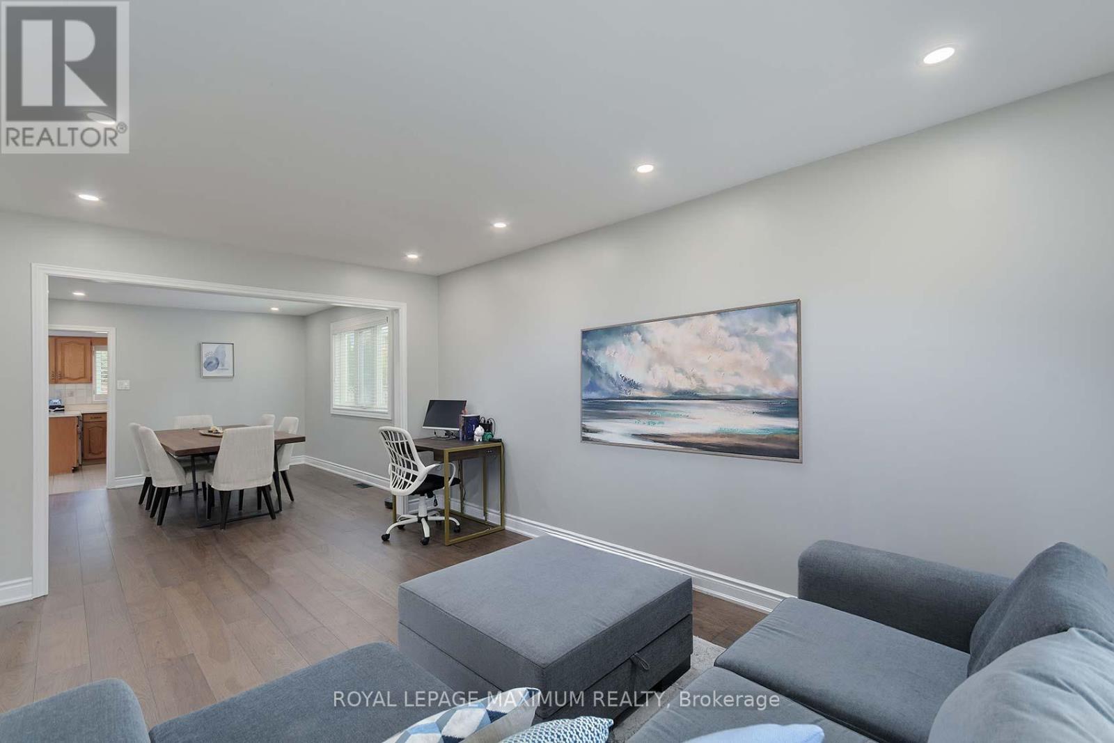 27 Looking Glass Crescent, Vaughan, Ontario  L4L 5M8 - Photo 21 - N12550426