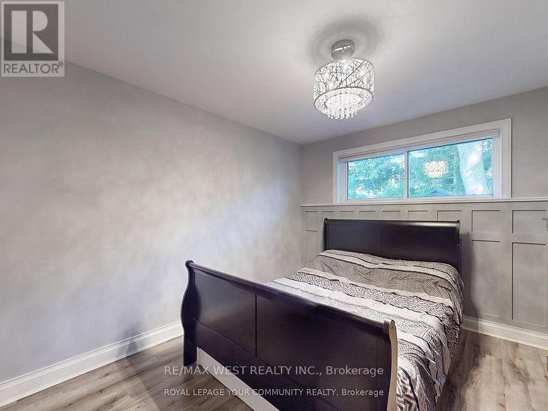 55 Davis Road, Aurora, Ontario  L4G 2B4 - Photo 13 - N12550468