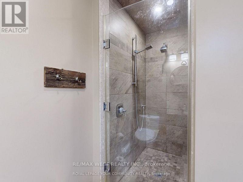 55 Davis Road, Aurora, Ontario  L4G 2B4 - Photo 16 - N12550468