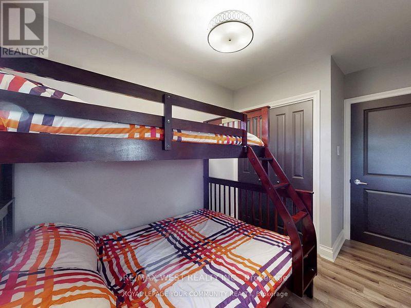 55 Davis Road, Aurora, Ontario  L4G 2B4 - Photo 24 - N12550468