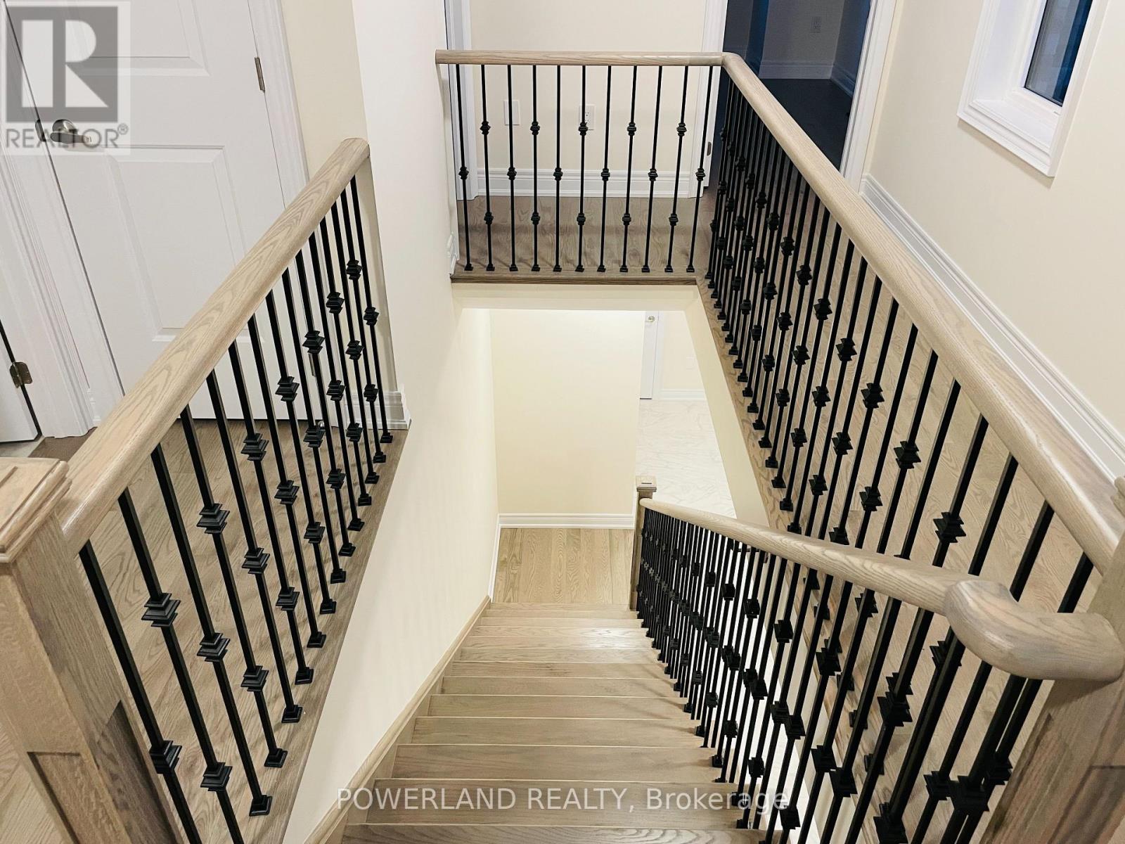 17 Hercules Club Drive, Richmond Hill, Ontario  L4E 1K6 - Photo 19 - N12550472