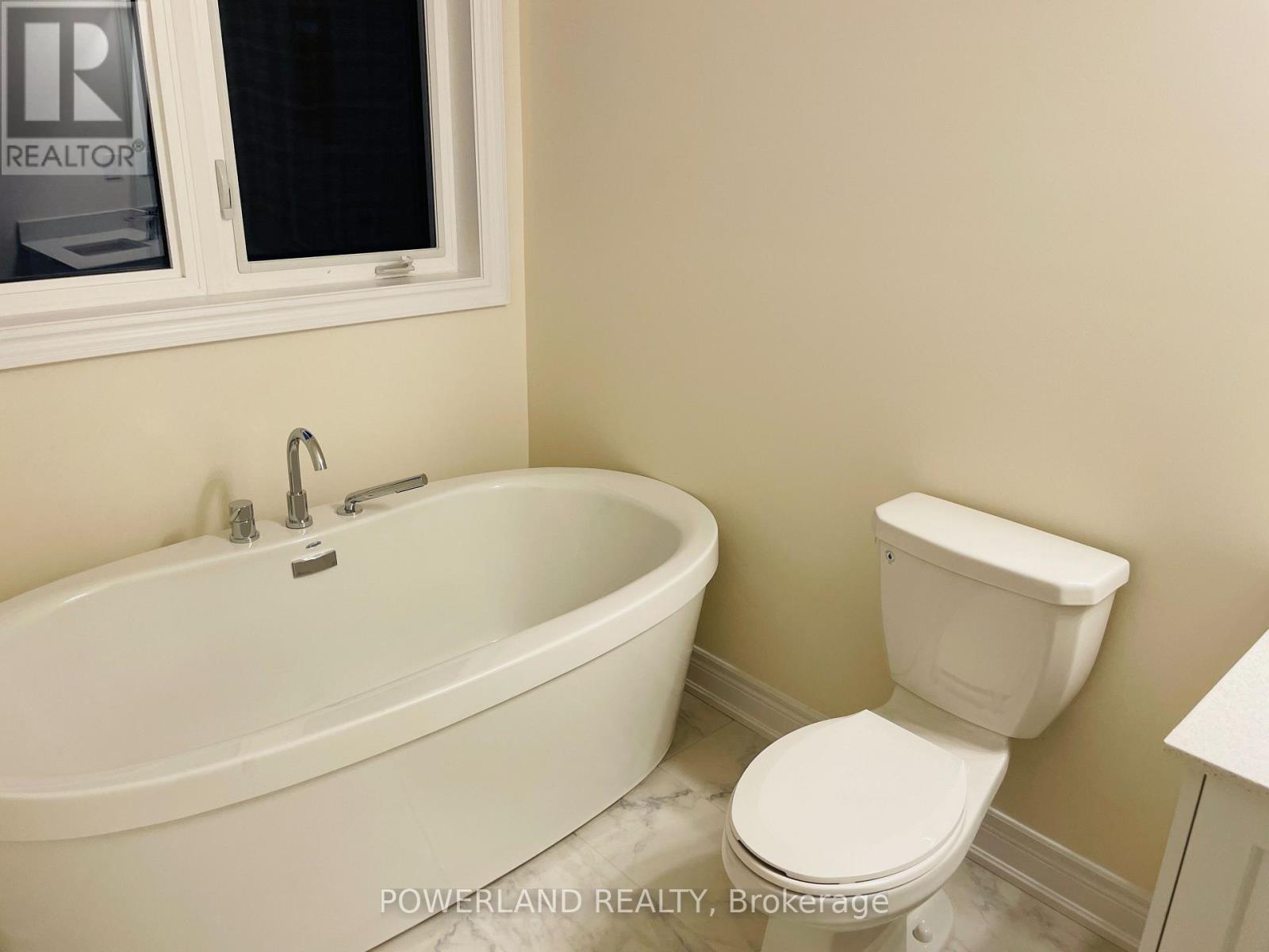 17 Hercules Club Drive, Richmond Hill, Ontario  L4E 1K6 - Photo 28 - N12550472