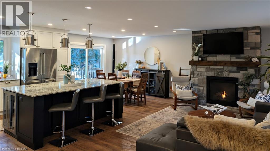 14 Meadow Road, Brantford, Ontario  N3R 3L1 - Photo 6 - 40777591